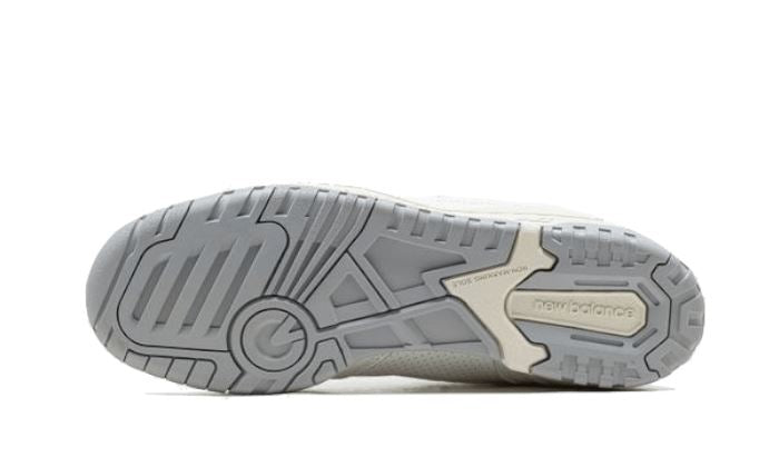 New Balance 550 White Timberwolf – limitierter Sneaker bei Shade Studios