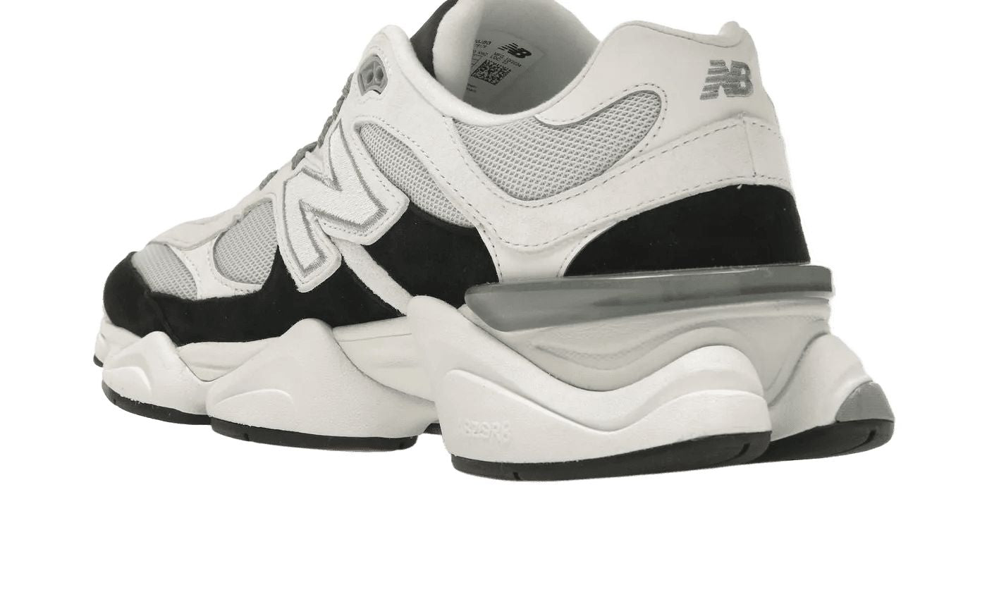 New Balance 9060 Gray Jet Black