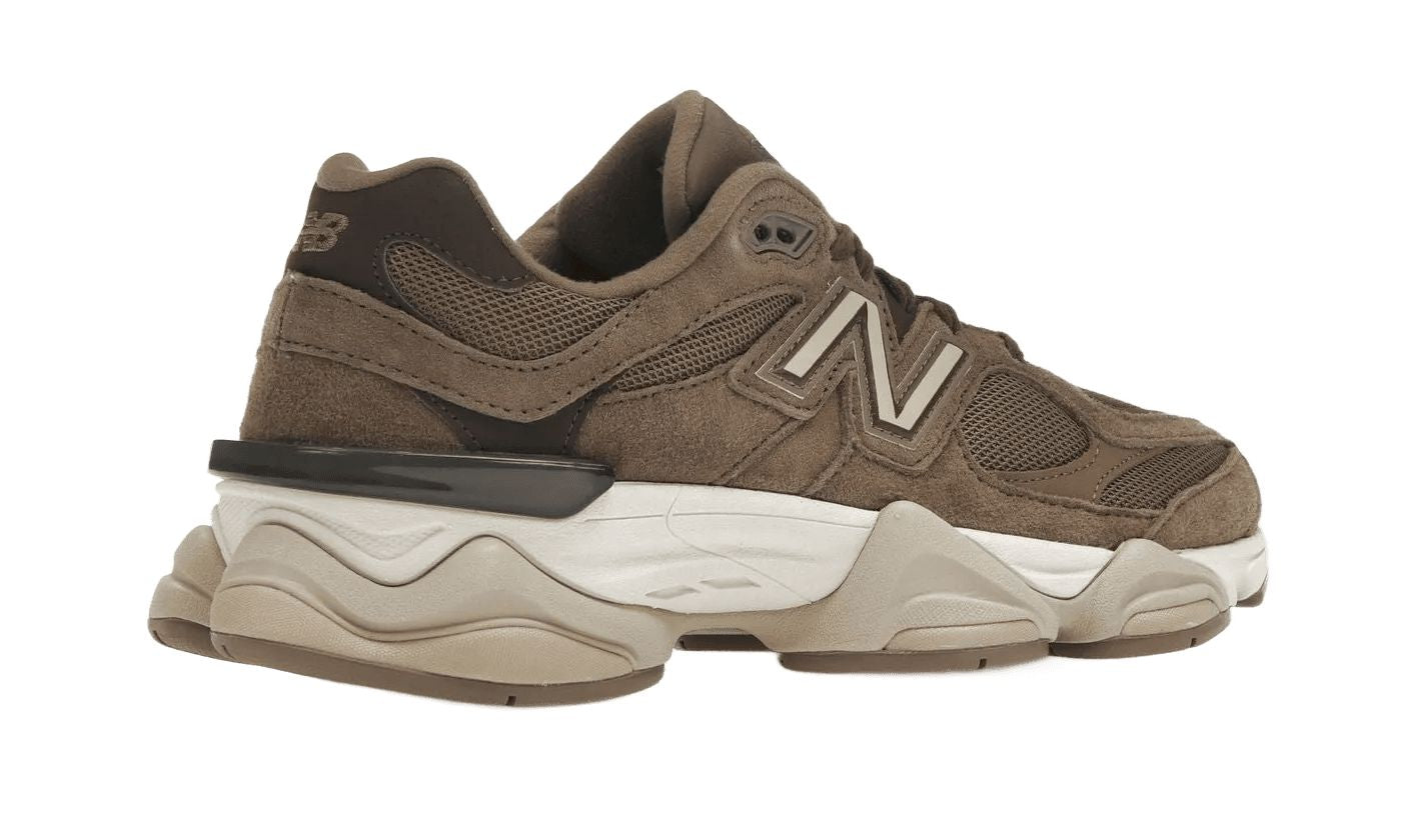 New Balance 9060 Mushroom Brown