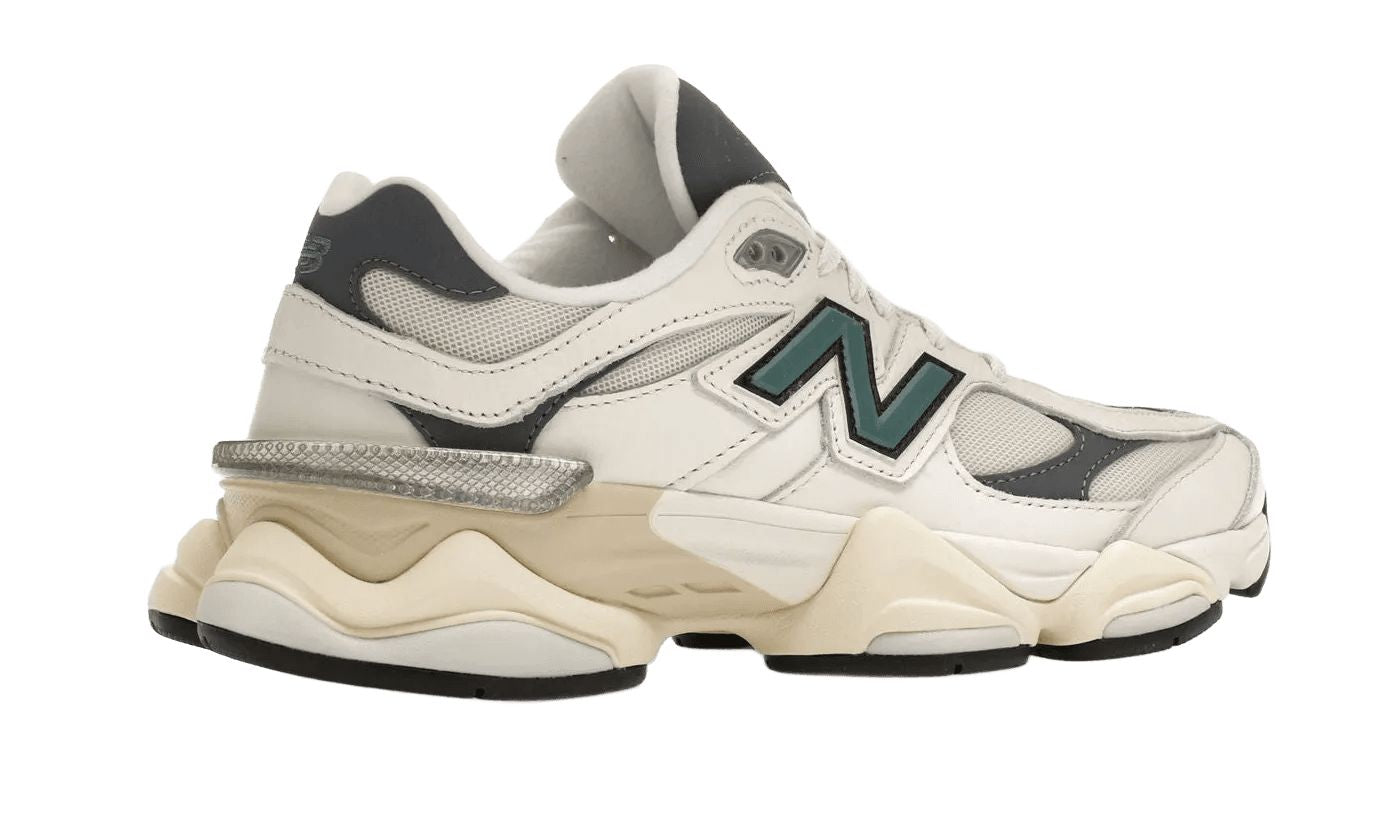 New Balance 9060 New Spruce
