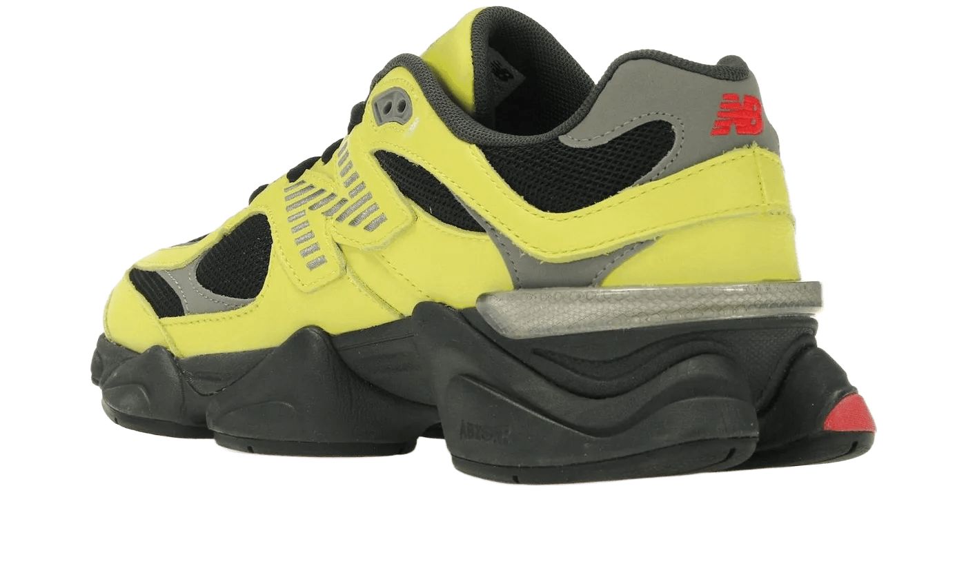 New Balance 9060 Tea Tree