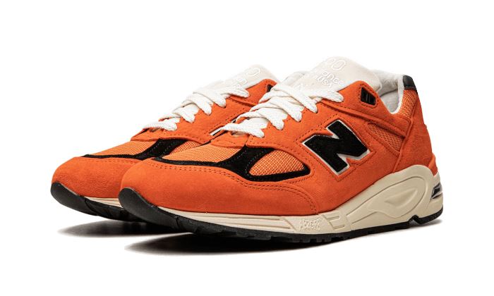 New Balance 990 V2 Made in USA Marigold – limitierter Sneaker bei Shade Studios
