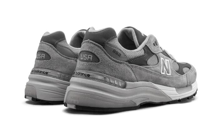New Balance 992 Grey – limitierter Sneaker bei Shade Studios