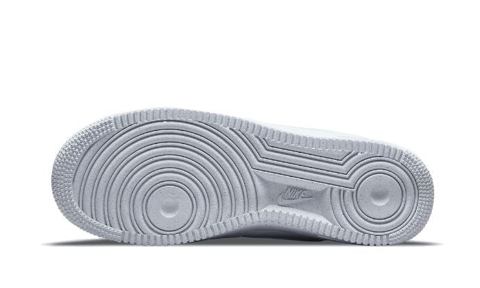 Nike Air Force 1 Low Next Nature White Metallic Grey – limitierter Sneaker bei Shade Studios