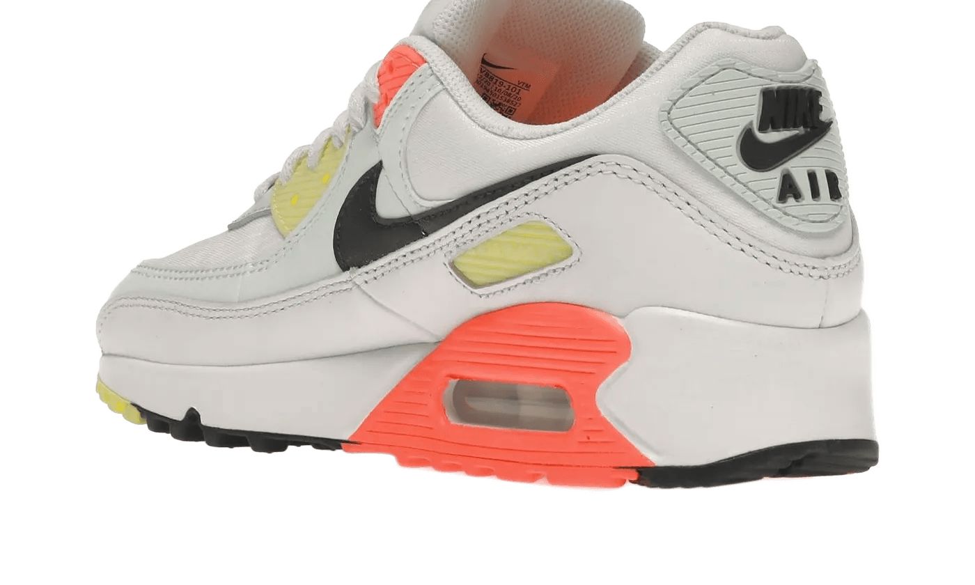 Nike Air Max 90 Summit White Dark Smoke Grey Barely Green – limitierter Sneaker bei Shade Studios