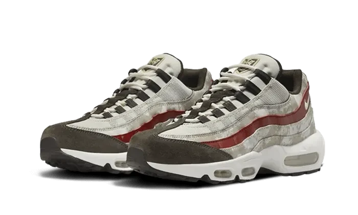 Nike Air Max 95 SE Social FC – limitierter Sneaker bei Shade Studios