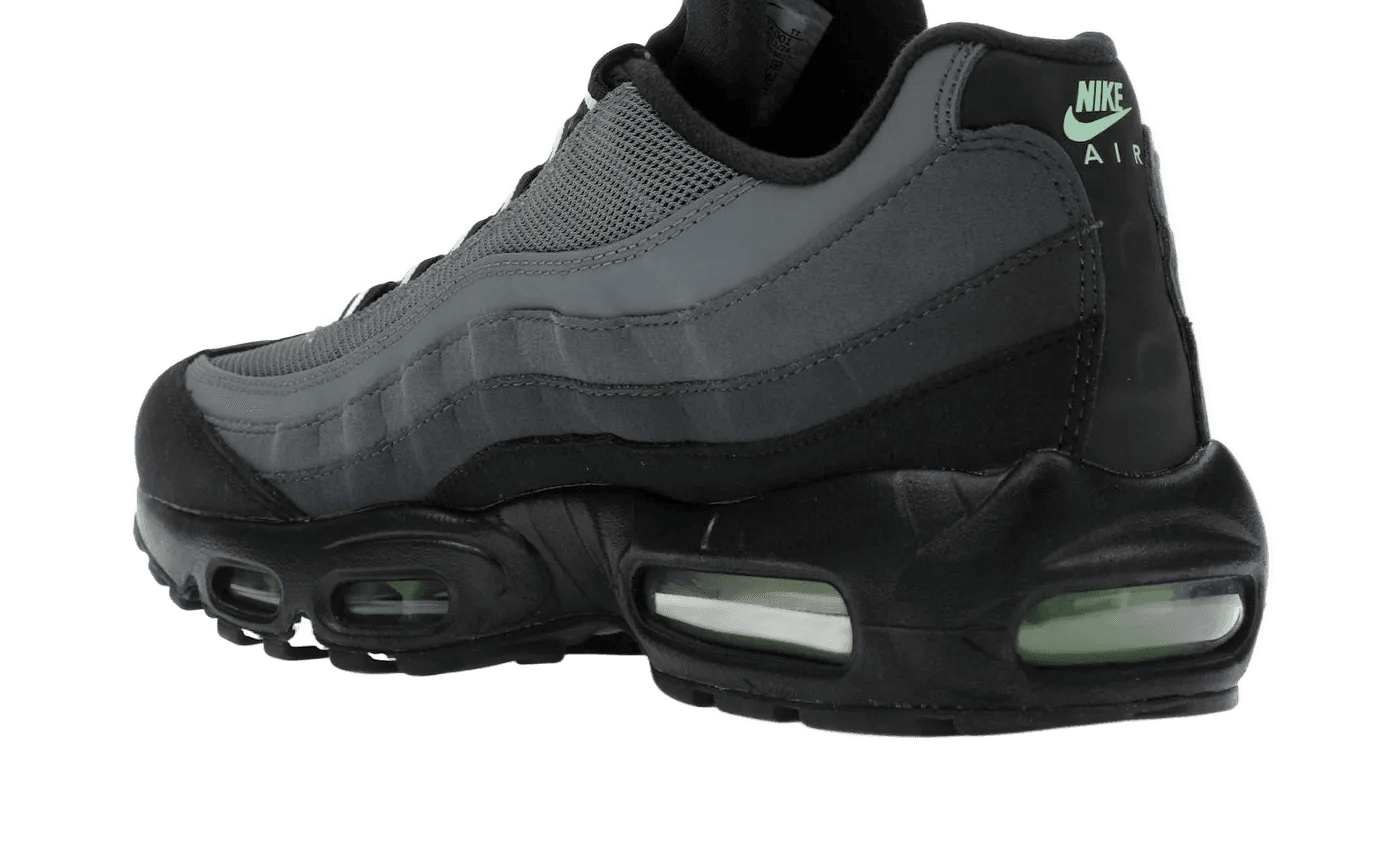 Air Max 95 Vapor Green - HM0622-001