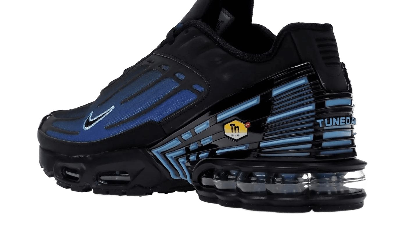 Nike Air Max Plus 3 Black Blue Gradient