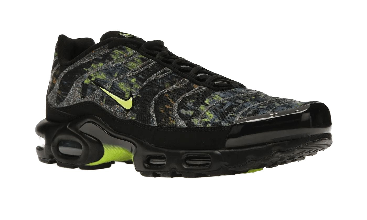 Nike Air Max Plus Sustainable Black Volt