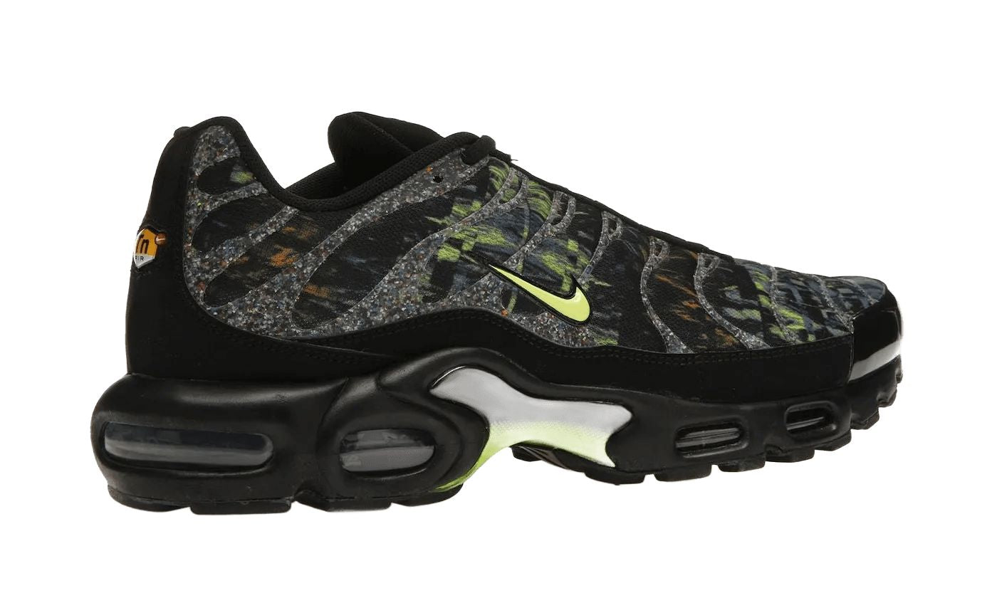 Nike Air Max Plus Sustainable Black Volt