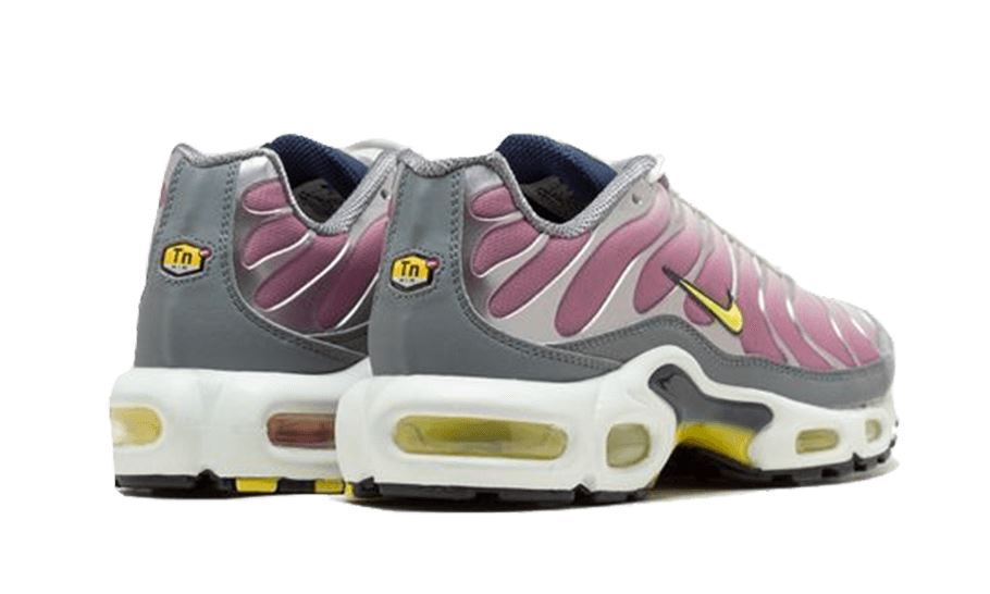 Nike Air Max Plus Violet Dust – limitierter Sneaker bei Shade Studios