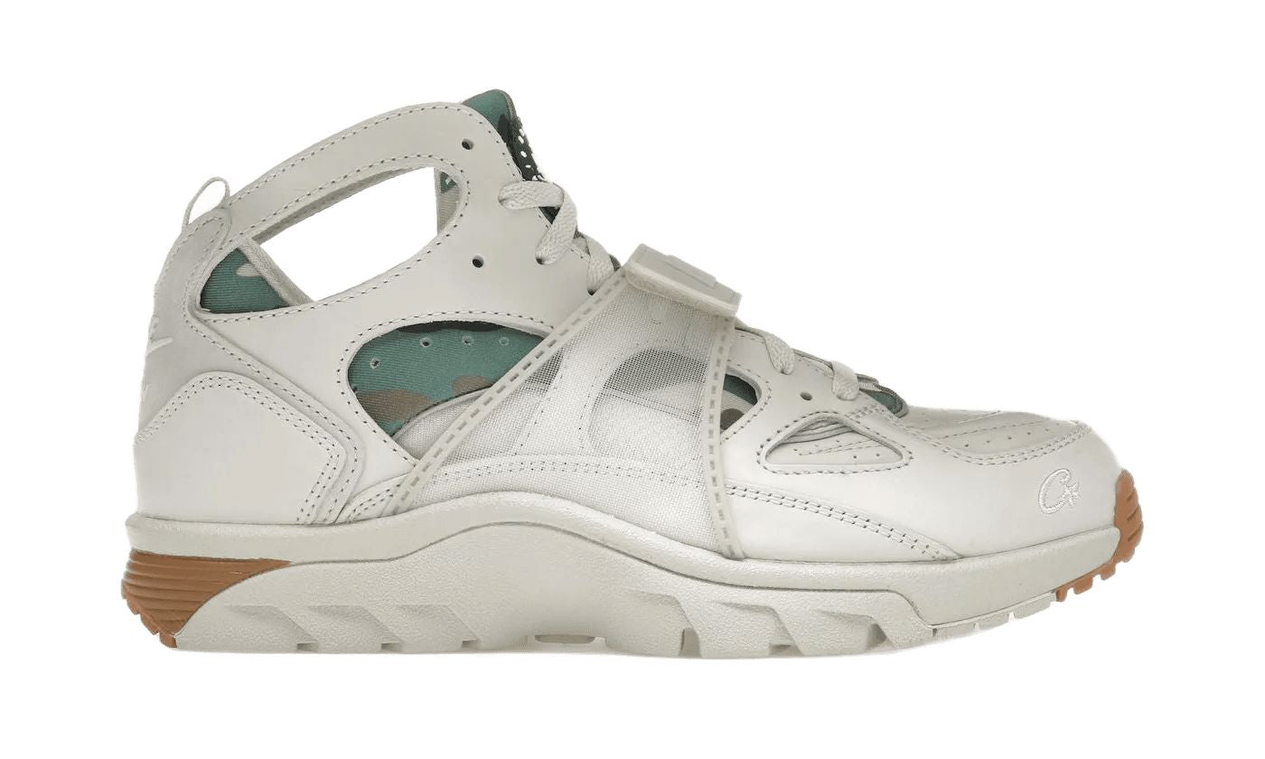 Nike Air Trainer Huarache Corteiz Light Bone