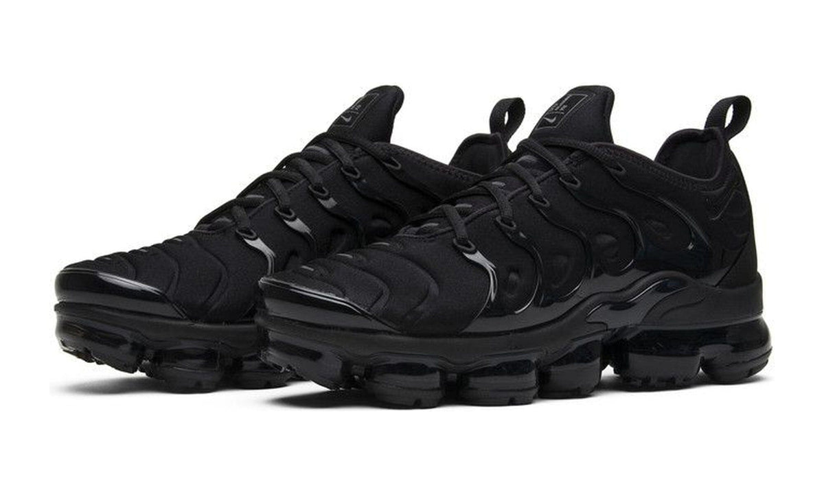 Nike Air VaporMax Plus Triple Black