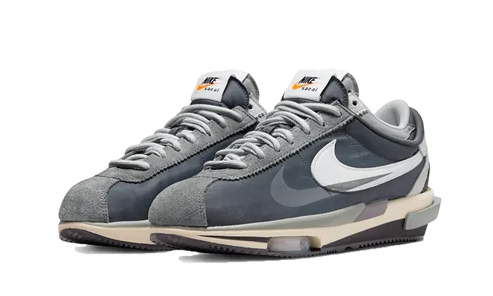 Nike Cortez 4.0 Sacai Iron Grey – limitierter Sneaker bei Shade Studios