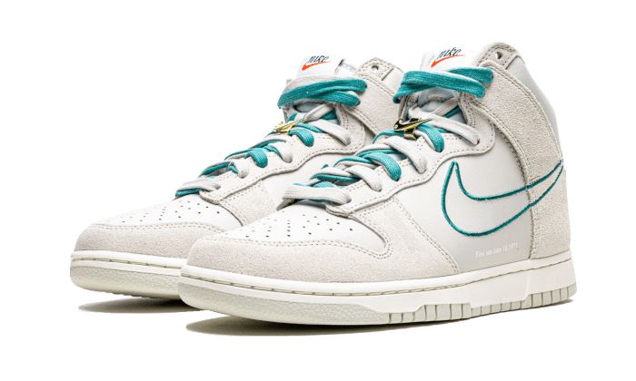 Nike Dunk High First Use Light Bone Green Noise – limitierter Sneaker bei Shade Studios