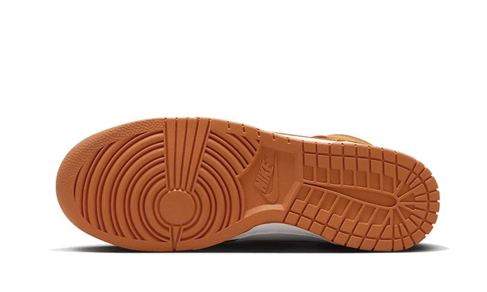 Nike Dunk High Satin Curry – limitierter Sneaker bei Shade Studios