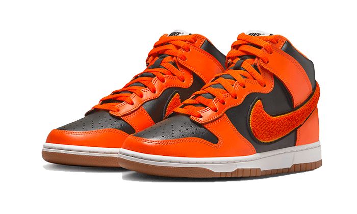 Nike Dunk High University Chenille Swoosh Safty Orange – limitierter Sneaker bei Shade Studios
