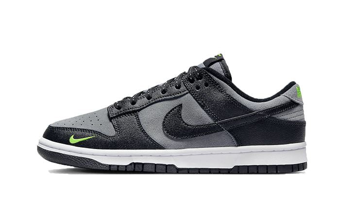 Nike Dunk Low Black Grey Green Strike – limitierter Sneaker bei Shade Studios