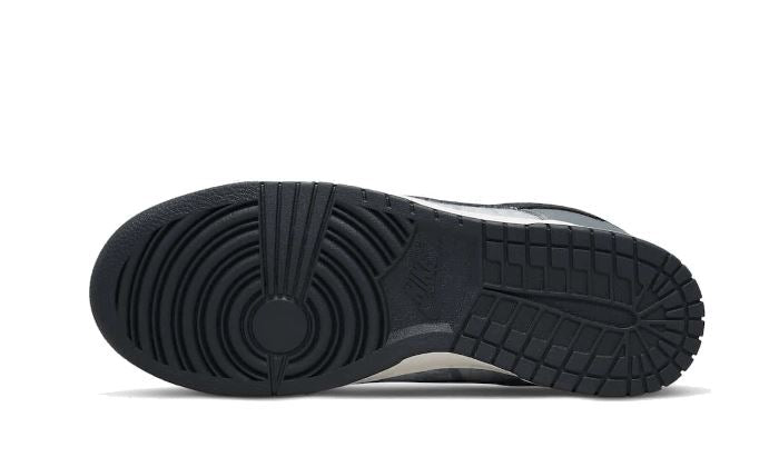 Nike Dunk Low Copy Paste – limitierter Sneaker bei Shade Studios