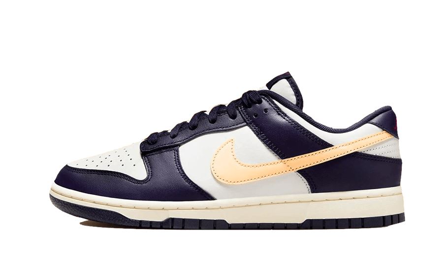 Nike Dunk Low "From Nike To You" Navy Vanilla – limitierter Sneaker bei Shade Studios