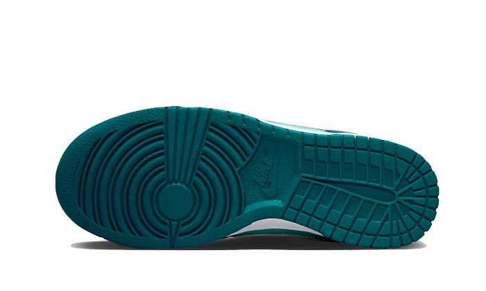 Nike Dunk Low Geode Teal – limitierter Sneaker bei Shade Studios