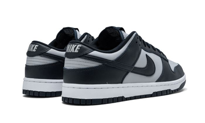 Nike Dunk Low Georgetown – limitierter Sneaker bei Shade Studios
