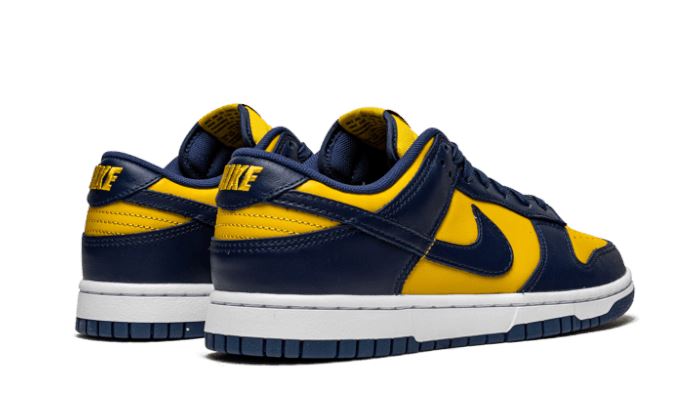 Nike Dunk Low Michigan – limitierter Sneaker bei Shade Studios
