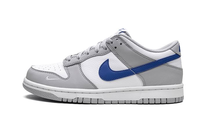 Nike Dunk Low Mini Swoosh Wolf Grey Game Royal – limitierter Sneaker bei Shade Studios