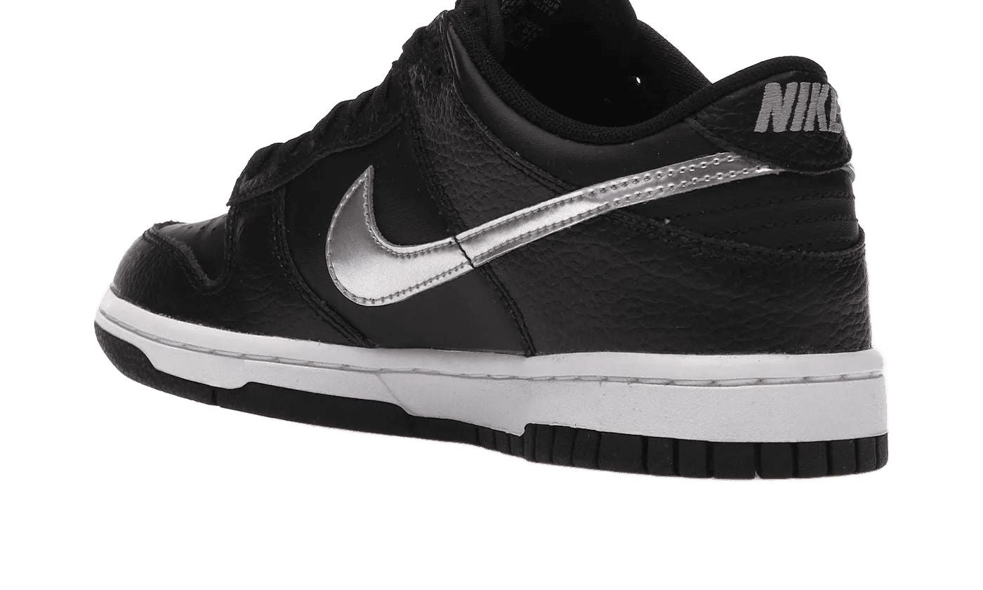 Nike Dunk Low NBA 75th Anniversary Spurs