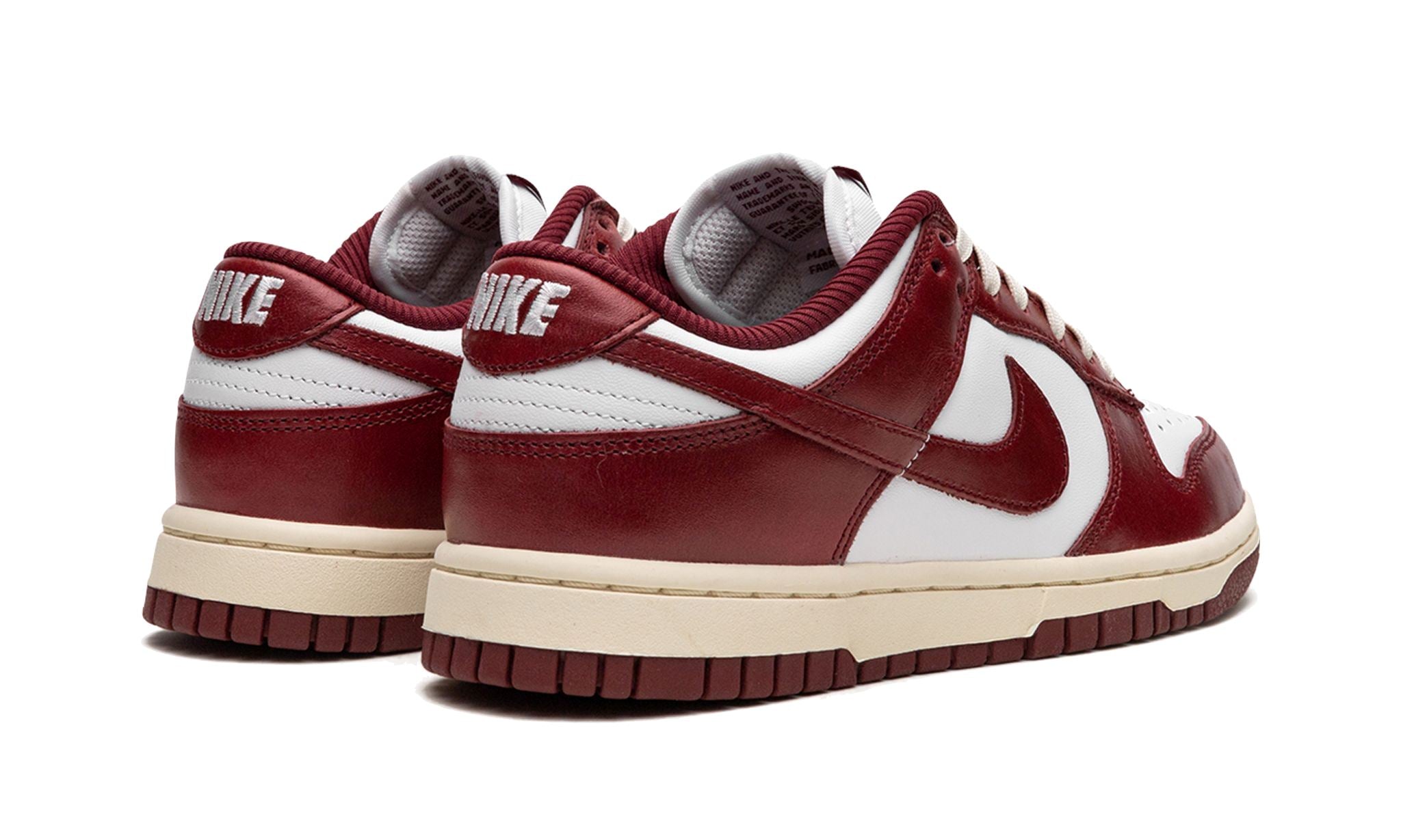 Nike Dunk Low PRM Team Red – limitierter Sneaker bei Shade Studios