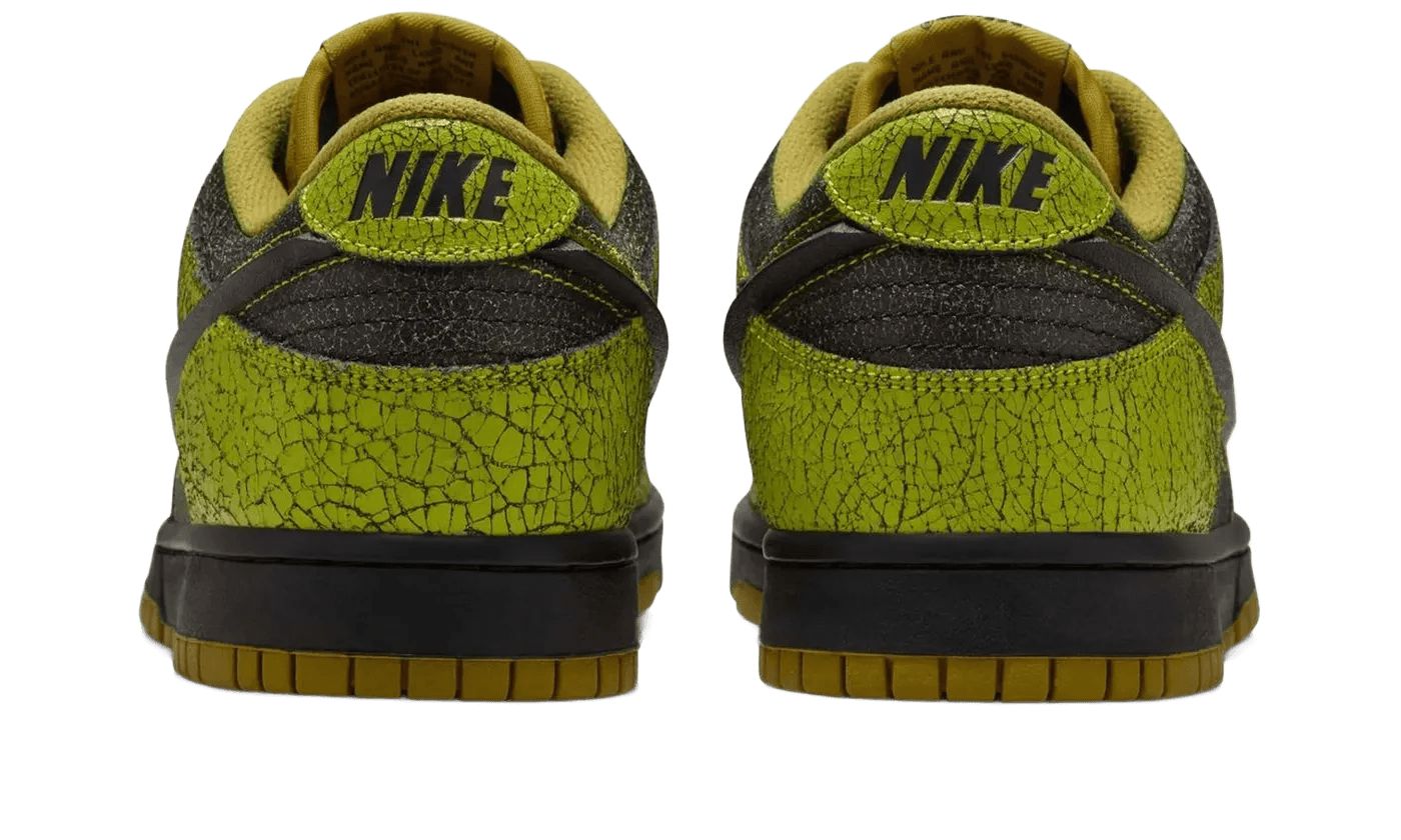 Nike Dunk Low QS Halloween Skull