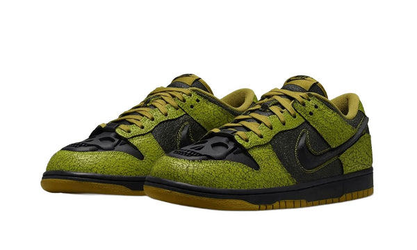 Nike Dunk Low QS Halloween Skull