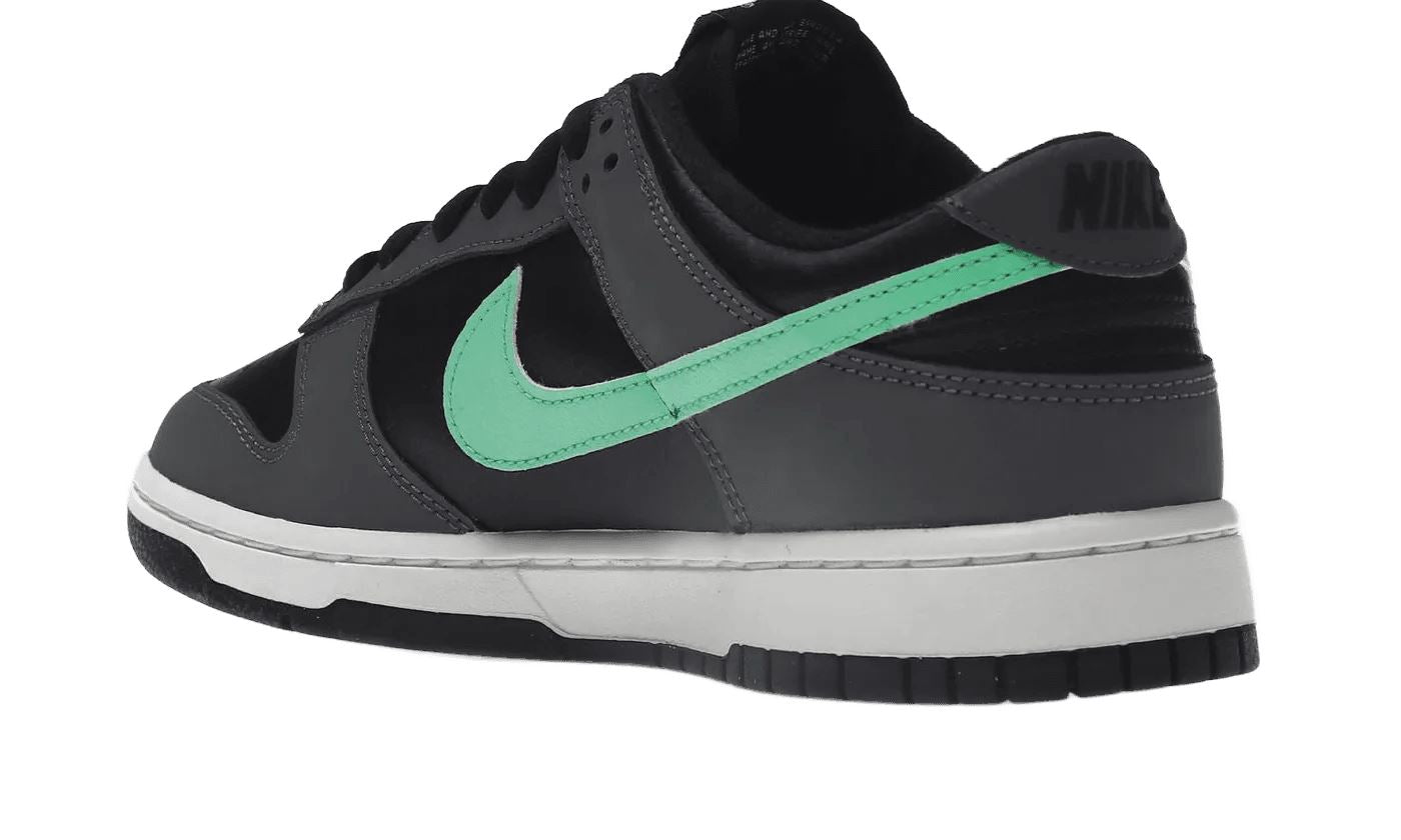 Nike Dunk Low Retro Black Green Glow – limitierter Sneaker bei Shade Studios