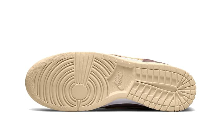 Nike Dunk Low Scrap Latte – limitierter Sneaker bei Shade Studios