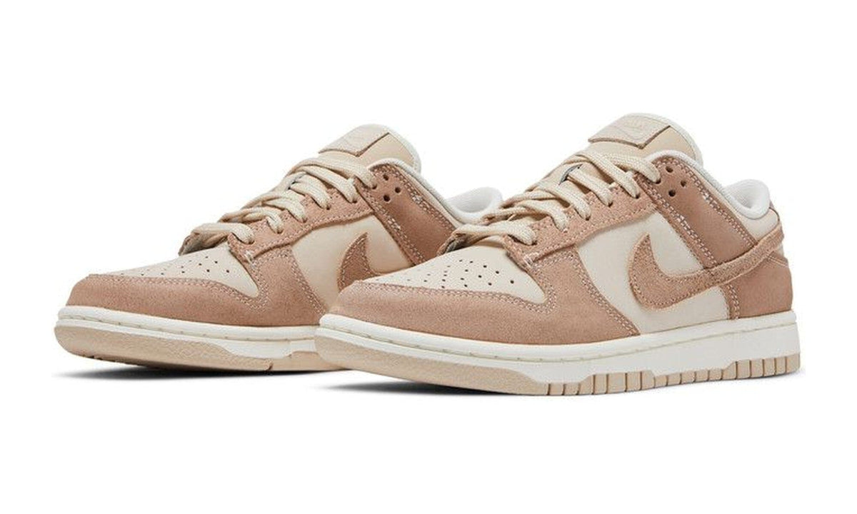 Nike Wmns Dunk Low SE Sandrift