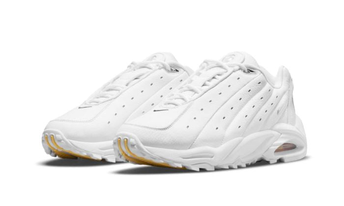 Nike Hot Step Terra NOCTA White – limitierter Sneaker bei Shade Studios