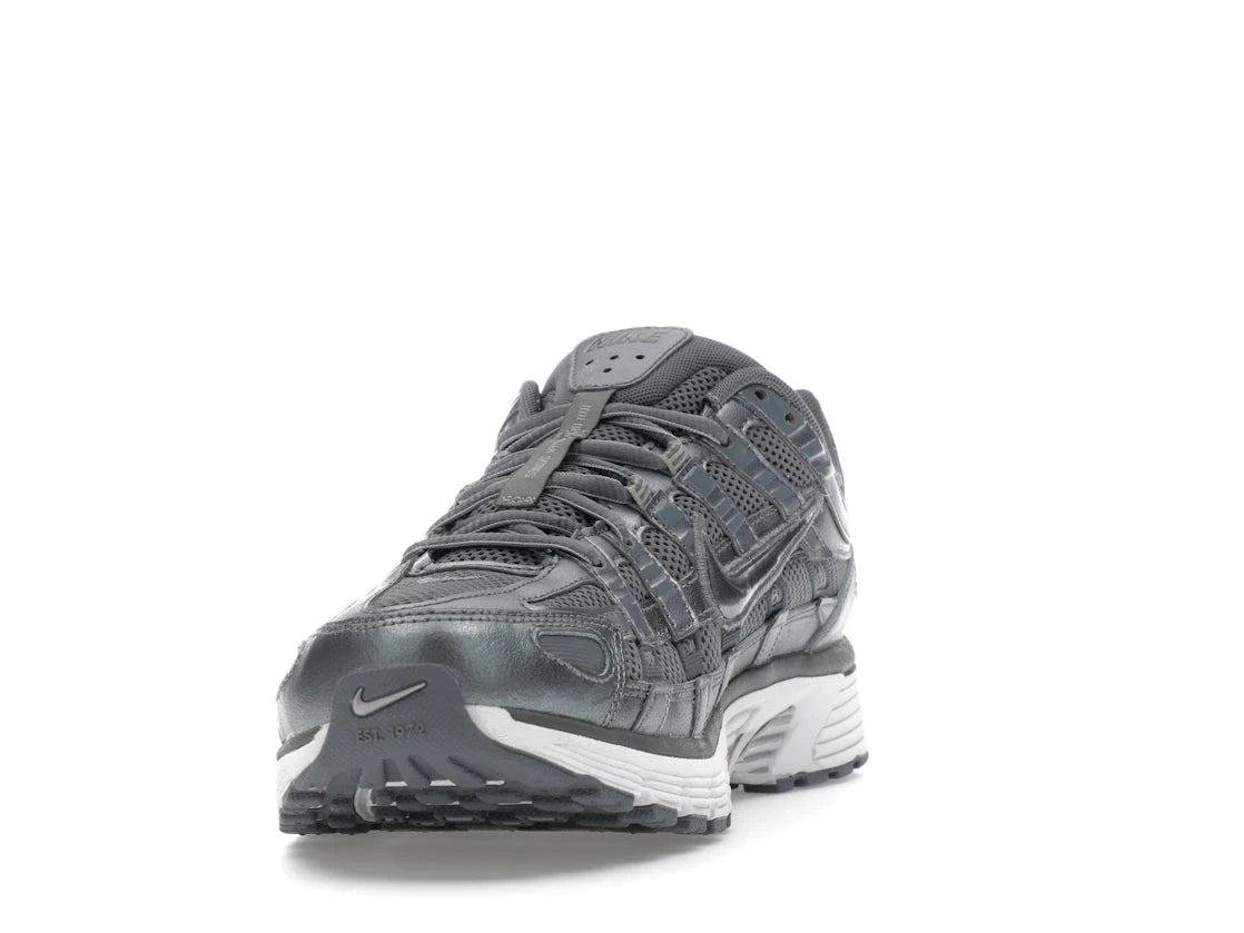 P-6000 Metallic Cool Grey - CD6404-023