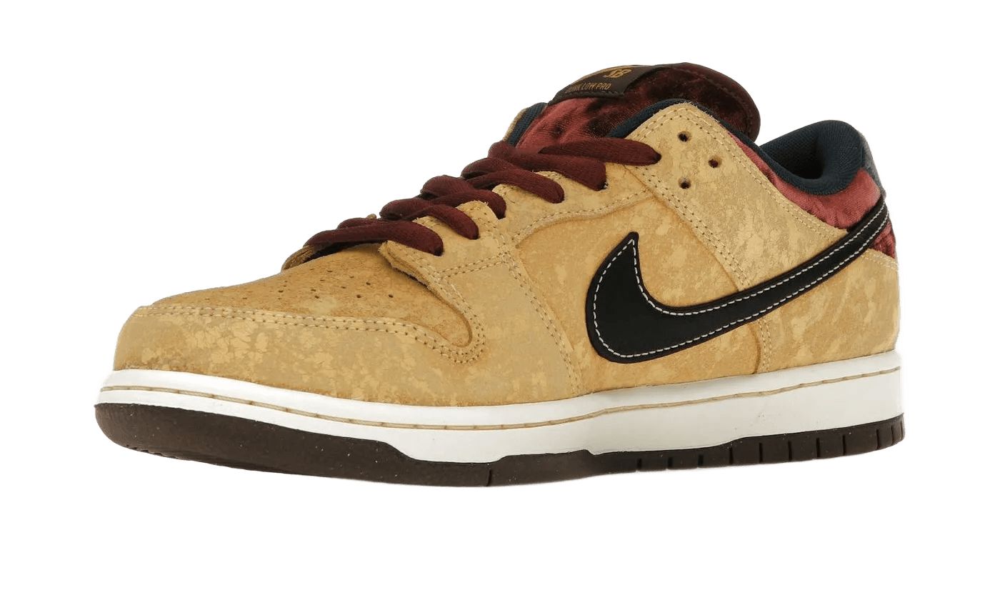 Nike SB Dunk Low City of Cinema