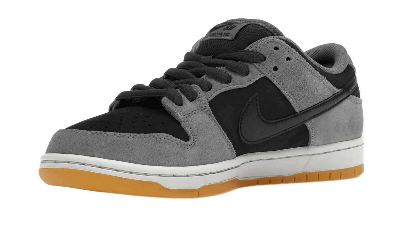 Nike SB Dunk Low Dark Smoke Grey