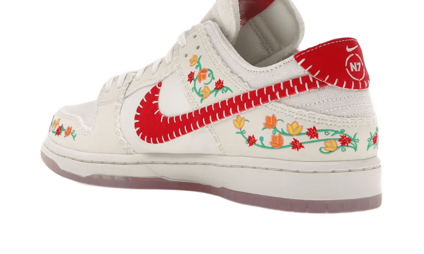 SB Dunk Low Decon N7 Opti Yellow University Red - FD6951-700