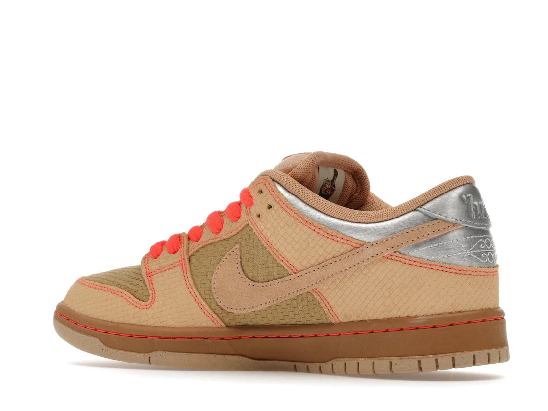 SB Dunk Low Pro Som Tum - IB6206-701