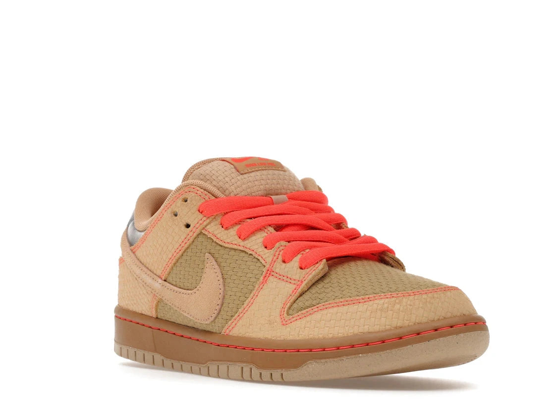 SB Dunk Low Pro Som Tum - IB6206-701