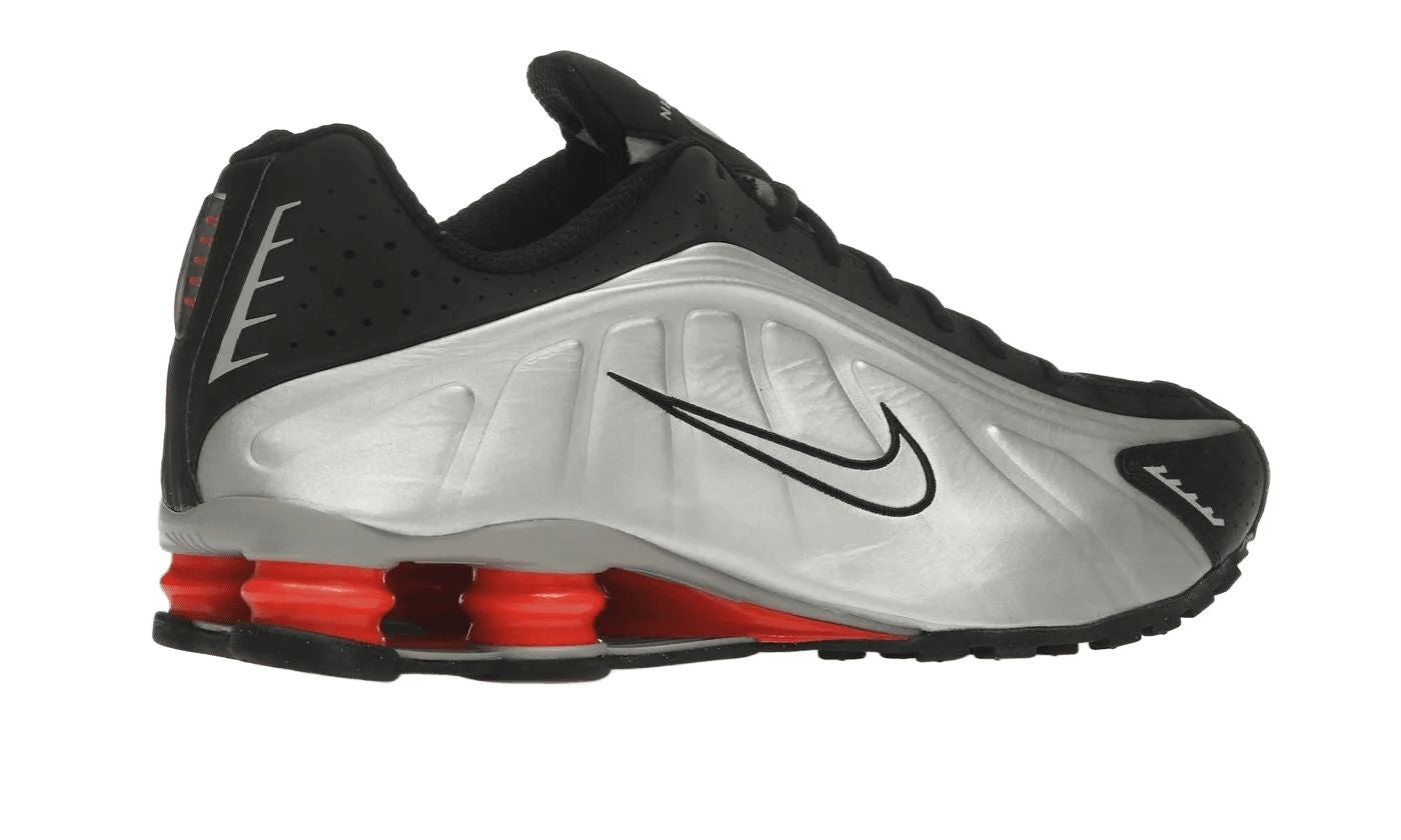 Nike Shox R4 Black Metallic Silver (2025)