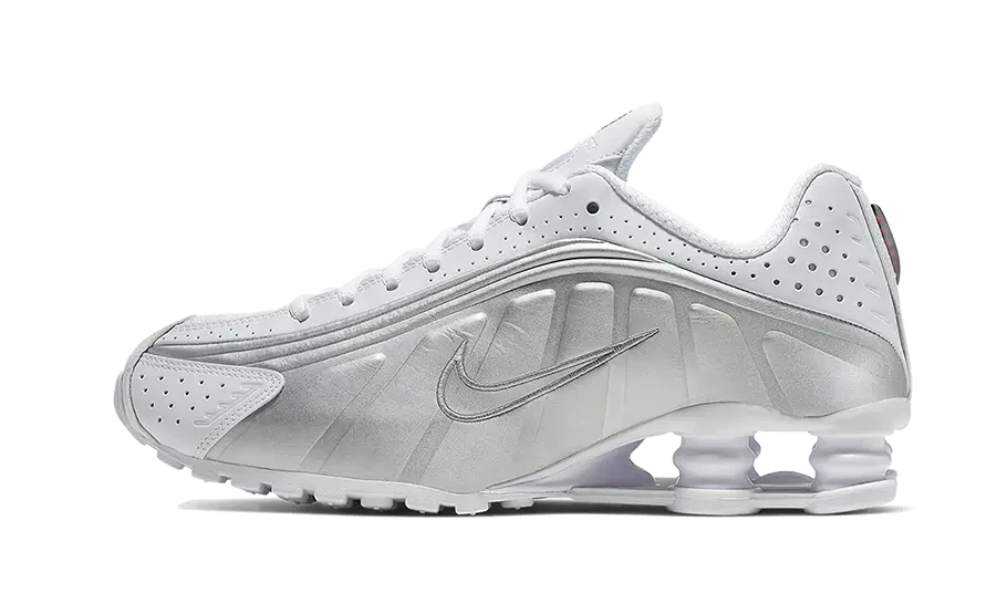 Nike Shox R4 White Metallic Silver – limitierter Sneaker bei Shade Studios