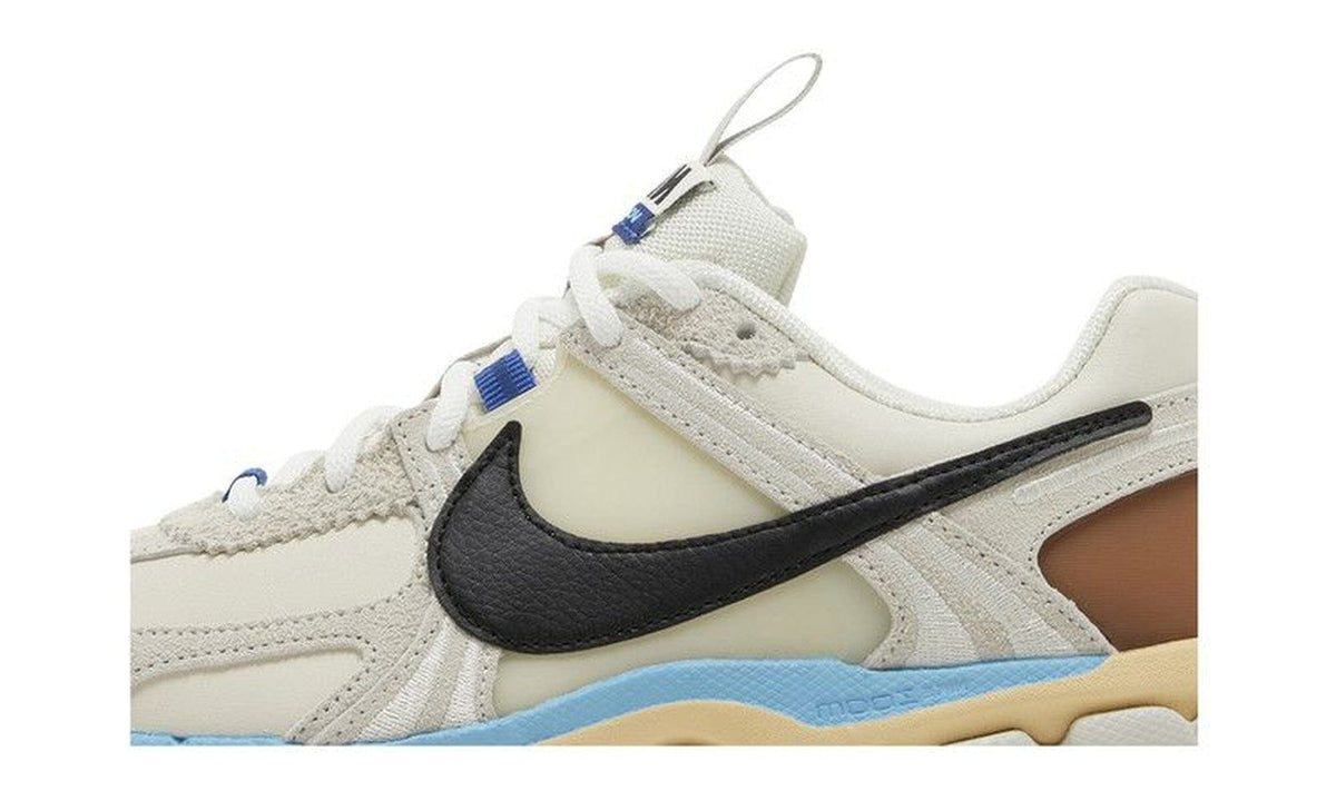 Nike Wmns Air Zoom Vomero 5 Designed by Japan