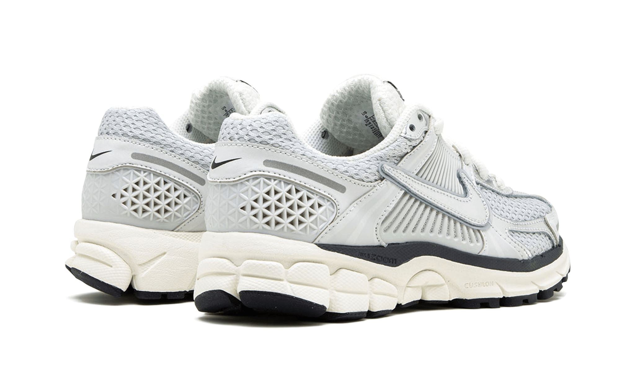 Nike Zoom Vomero 5 Photon Dust – limitierter Sneaker bei Shade Studios