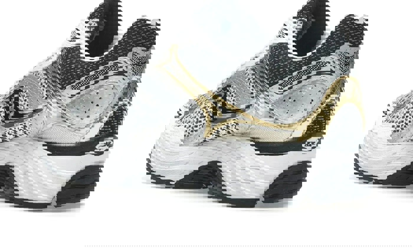 Saucony ProGrid Omni 9 Silver Gold