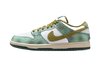SB Dunk Low Alexis Sablone Chameleon - HJ3386-300