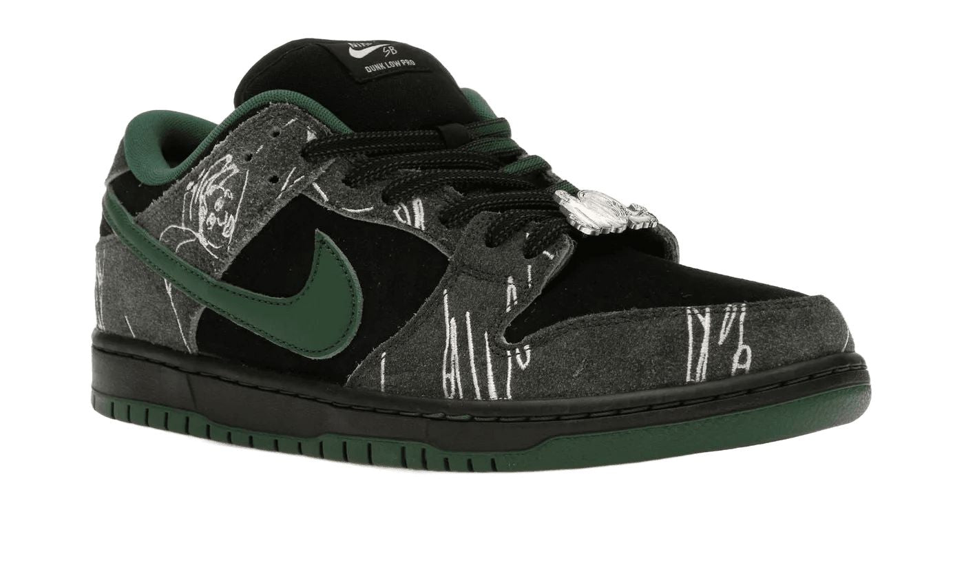 SB Dunk Low There Skateboards – limitierter Sneaker bei Shade Studios
