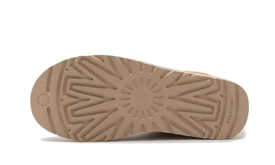 UGG Classic Mini II Boot Mustard Seed – limitierter Sneaker bei Shade Studios